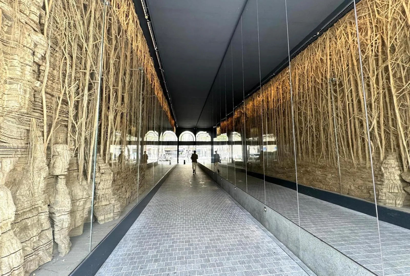 Deux Appartements Lumineux Situes Dans Le Quartier Historique De La Rue Du Bac Paris Apartment